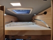 Knaus-Boxdrive-600-XL-camper-letto-basculante-anteriore.jpg