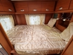 Le-Voyageur-LBX-700-camper-letto-matrimoniale.jpg